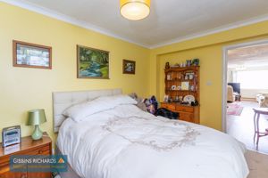 Bedroom- click for photo gallery